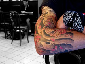 elbow_tat